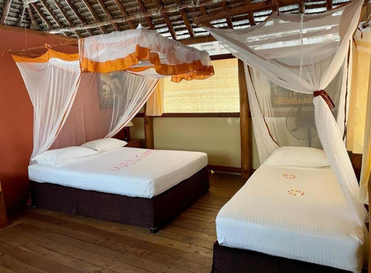 Barry'S Beach Resort Mkwaja Exterior photo